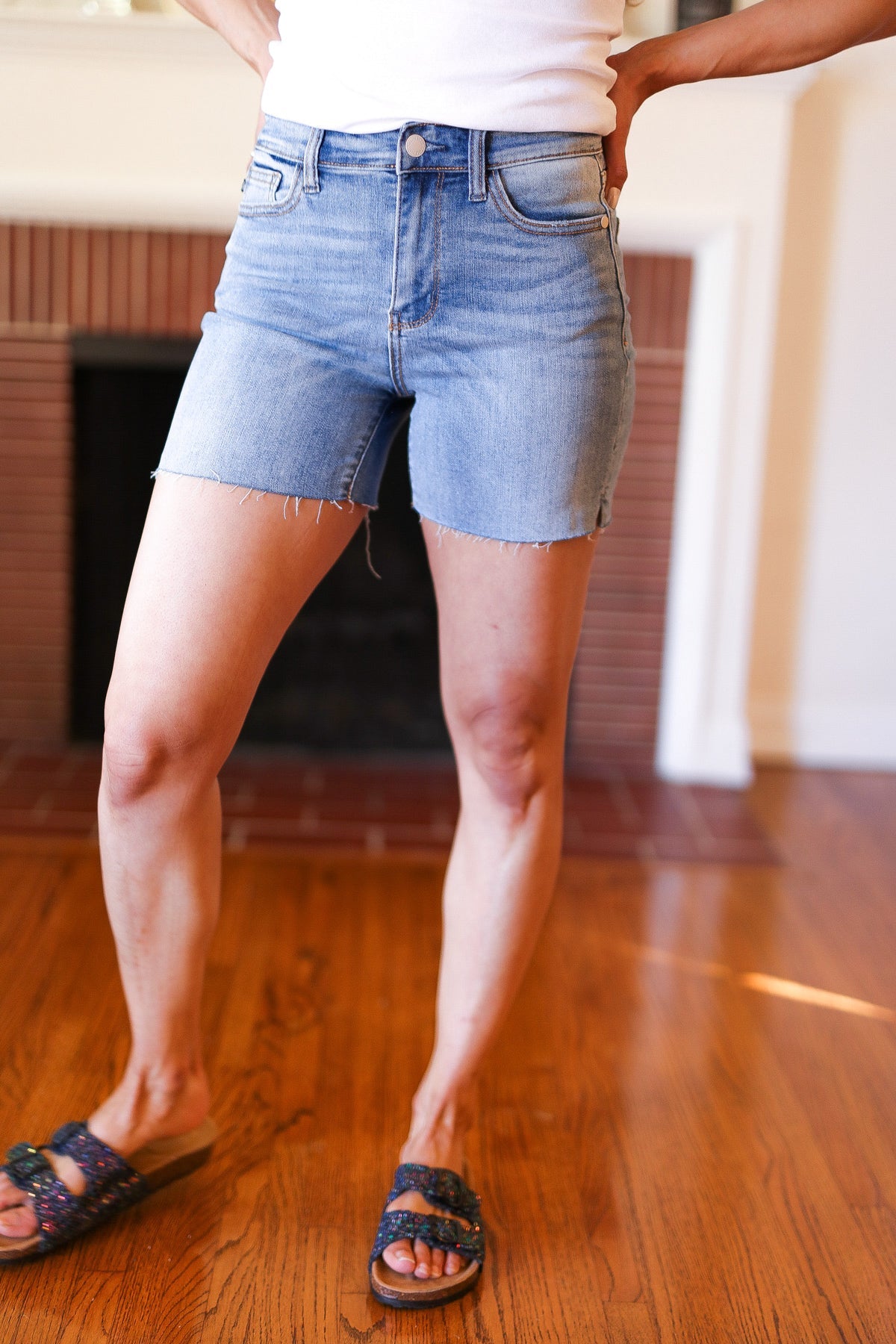 Low rise cut off jean shorts best sale