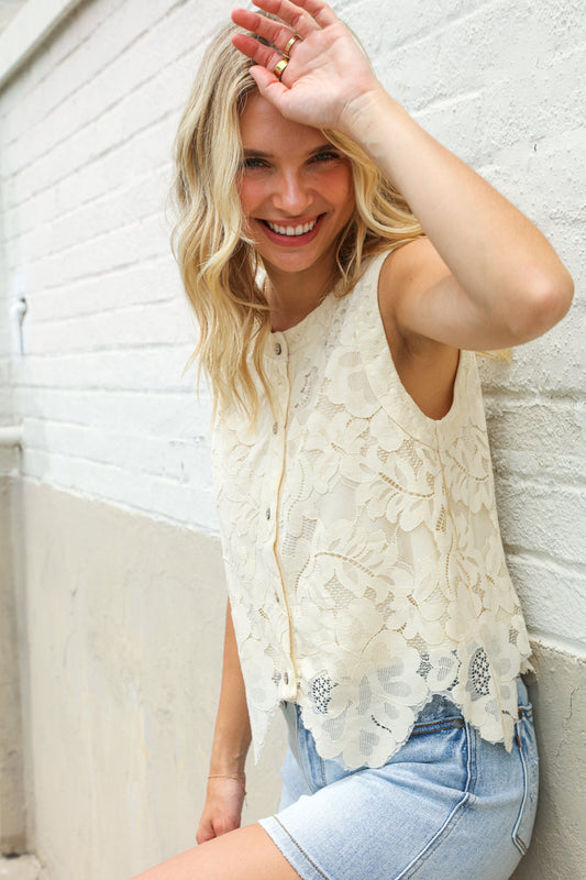Charming Nude Cotton Button Down Scallop Hem Lace Vest Top