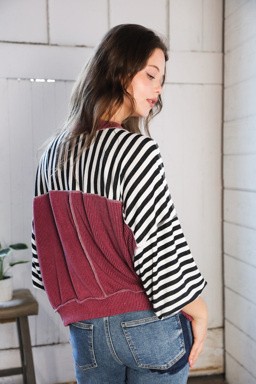 A Stripe Story Wine Crew Neck Pullover