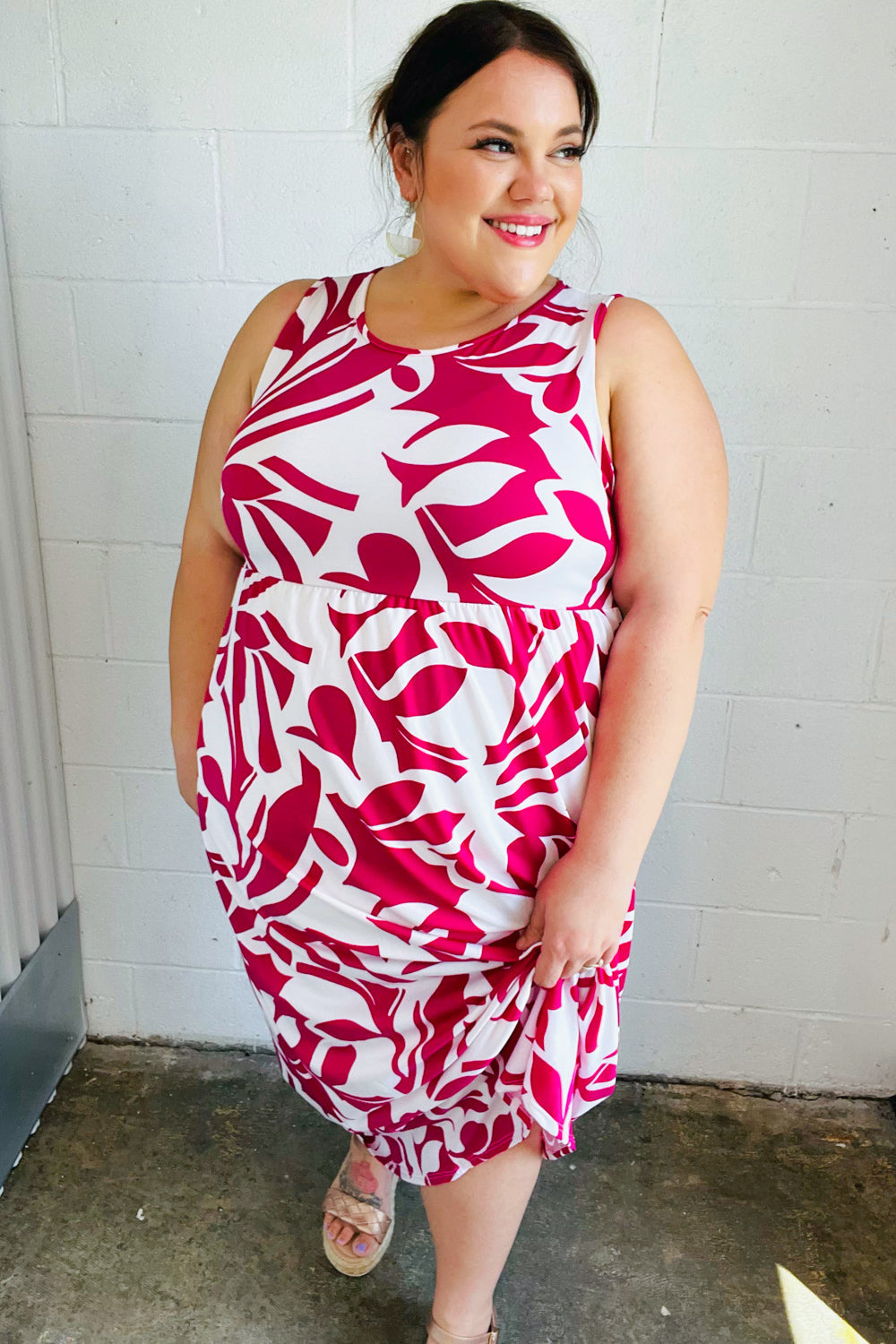 Magenta & White Floral Fit and Flare Sleeveless Maxi Dress